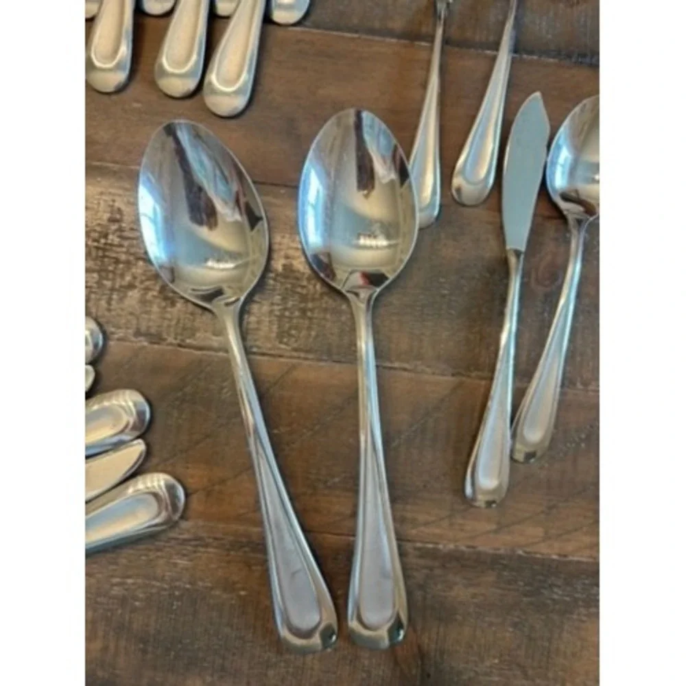 Oneida Flatware Set 51pc Silver Satin Sand Dune Stainless Steel Contemporary